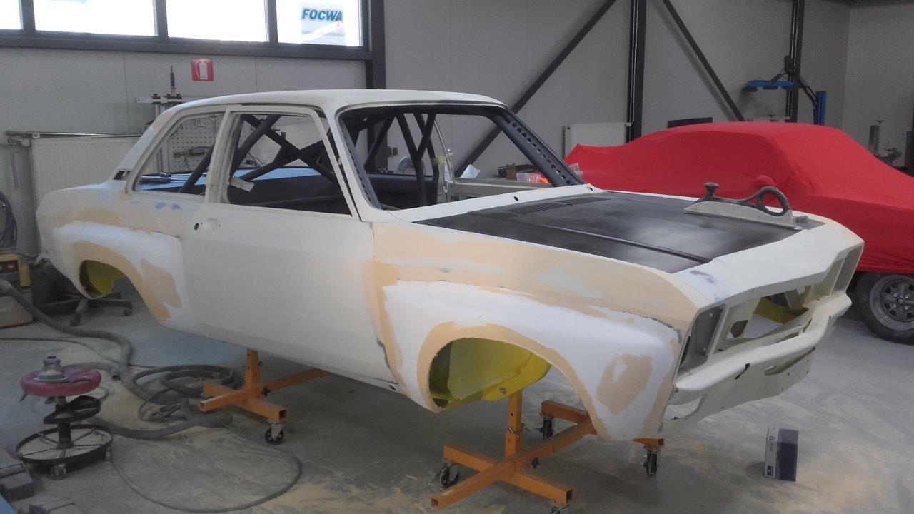 Opel Ascona A wit (303)