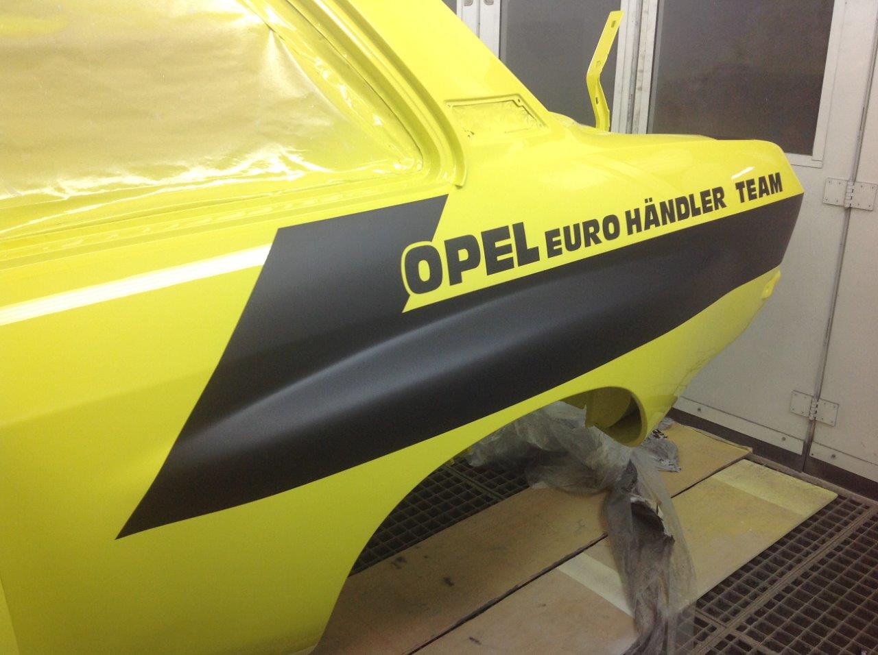 Opel Ascona A wit (426)