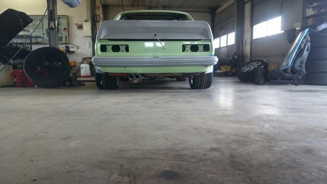Ascona B400R10(108)