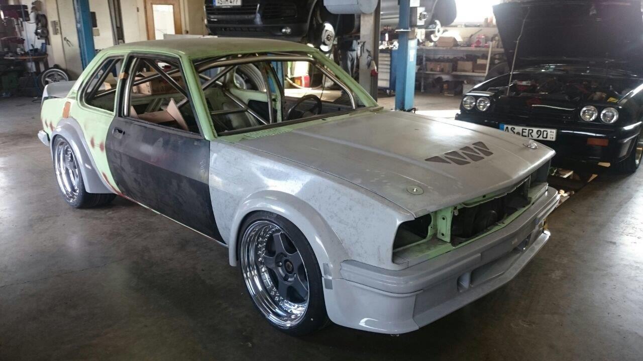 Ascona B400R10(109)