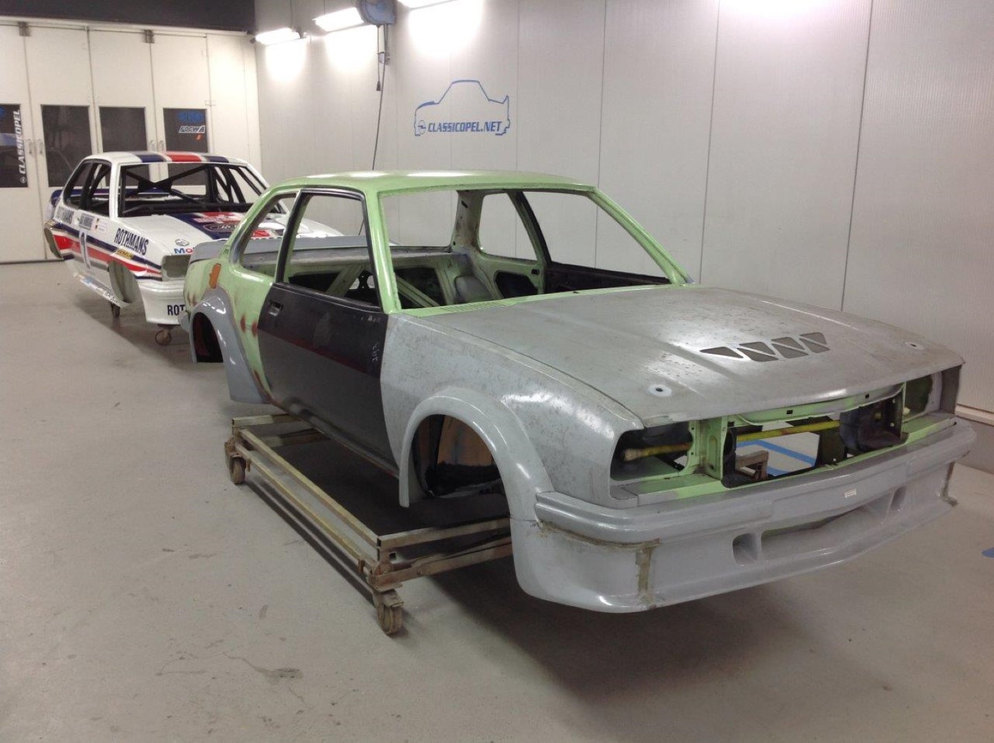 Ascona-B400R10110-105