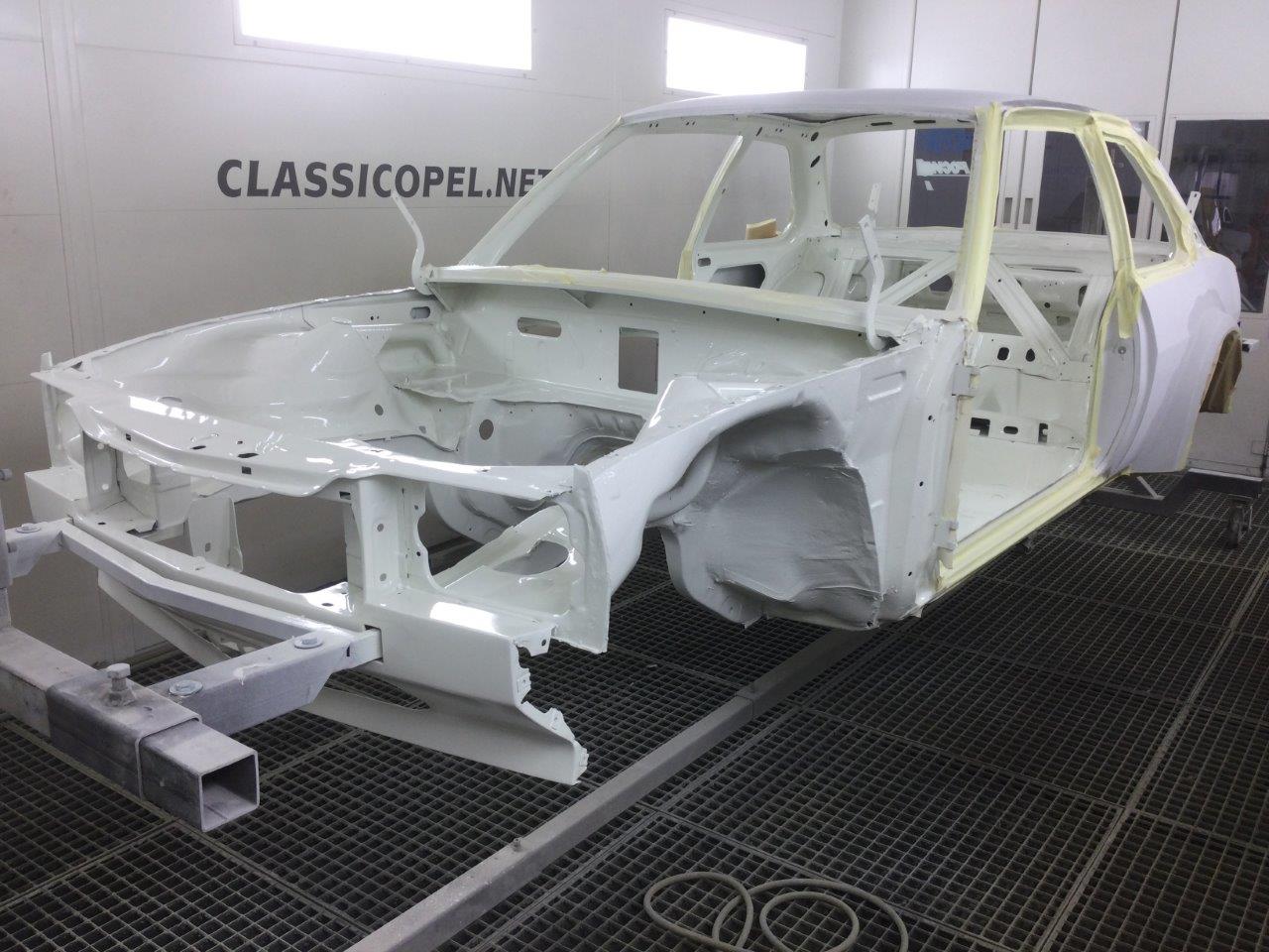 Ascona-B400R10110-241