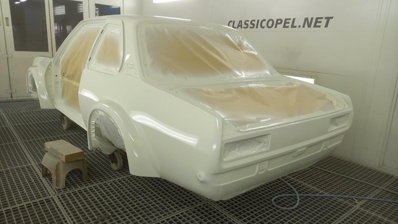 Ascona-B400R10110-264