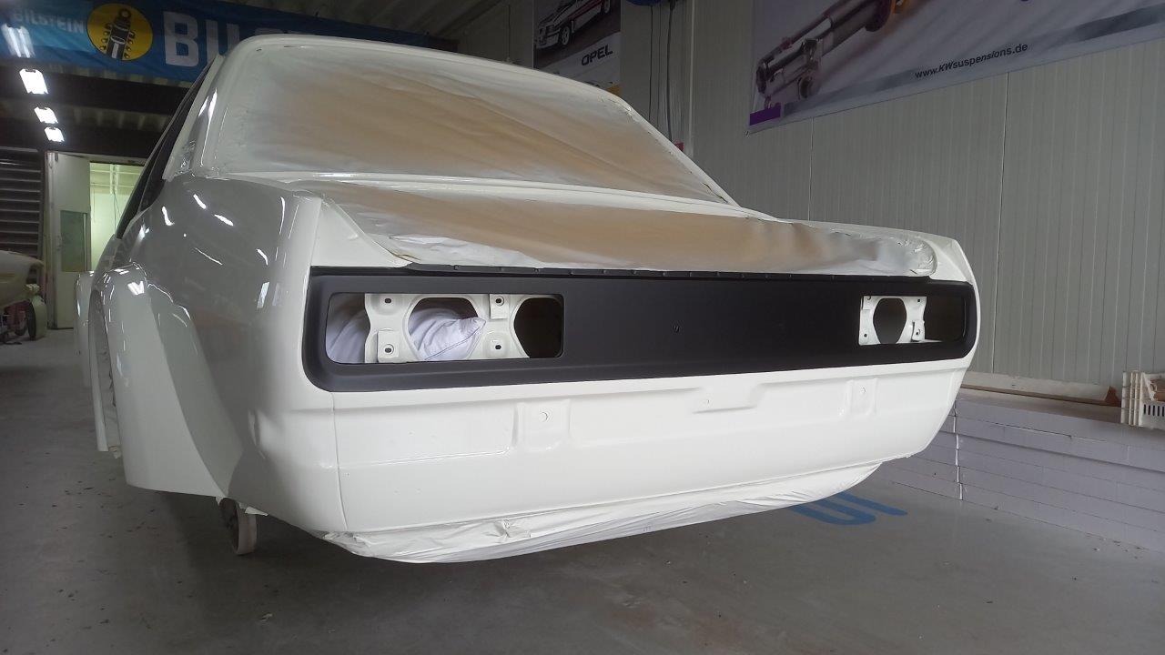 Ascona-B400R10110-285