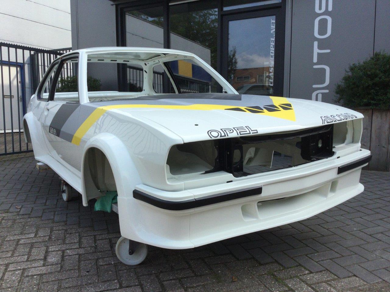 Ascona-B400R10110-318