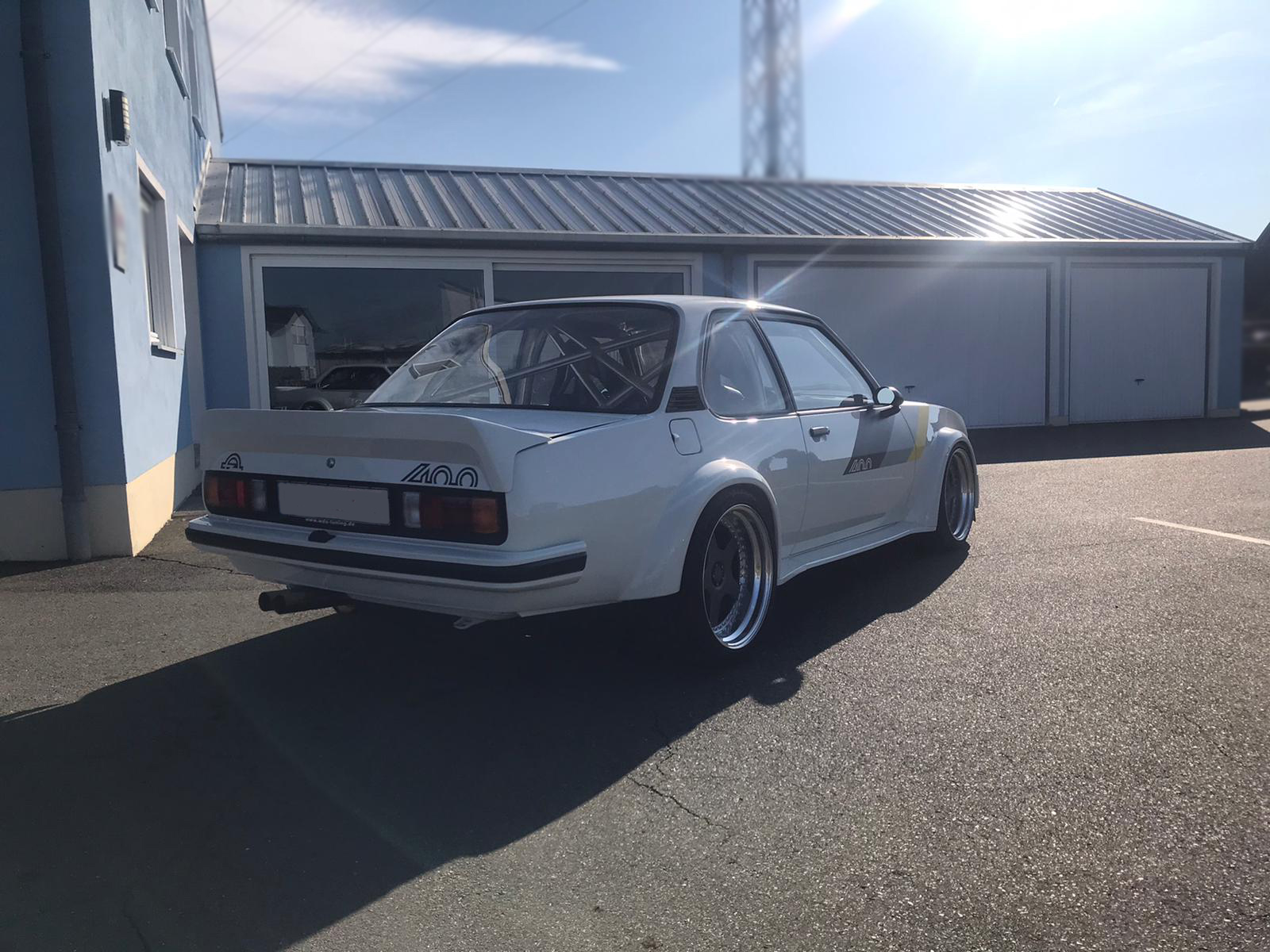 Ascona-B400R10110-334-4