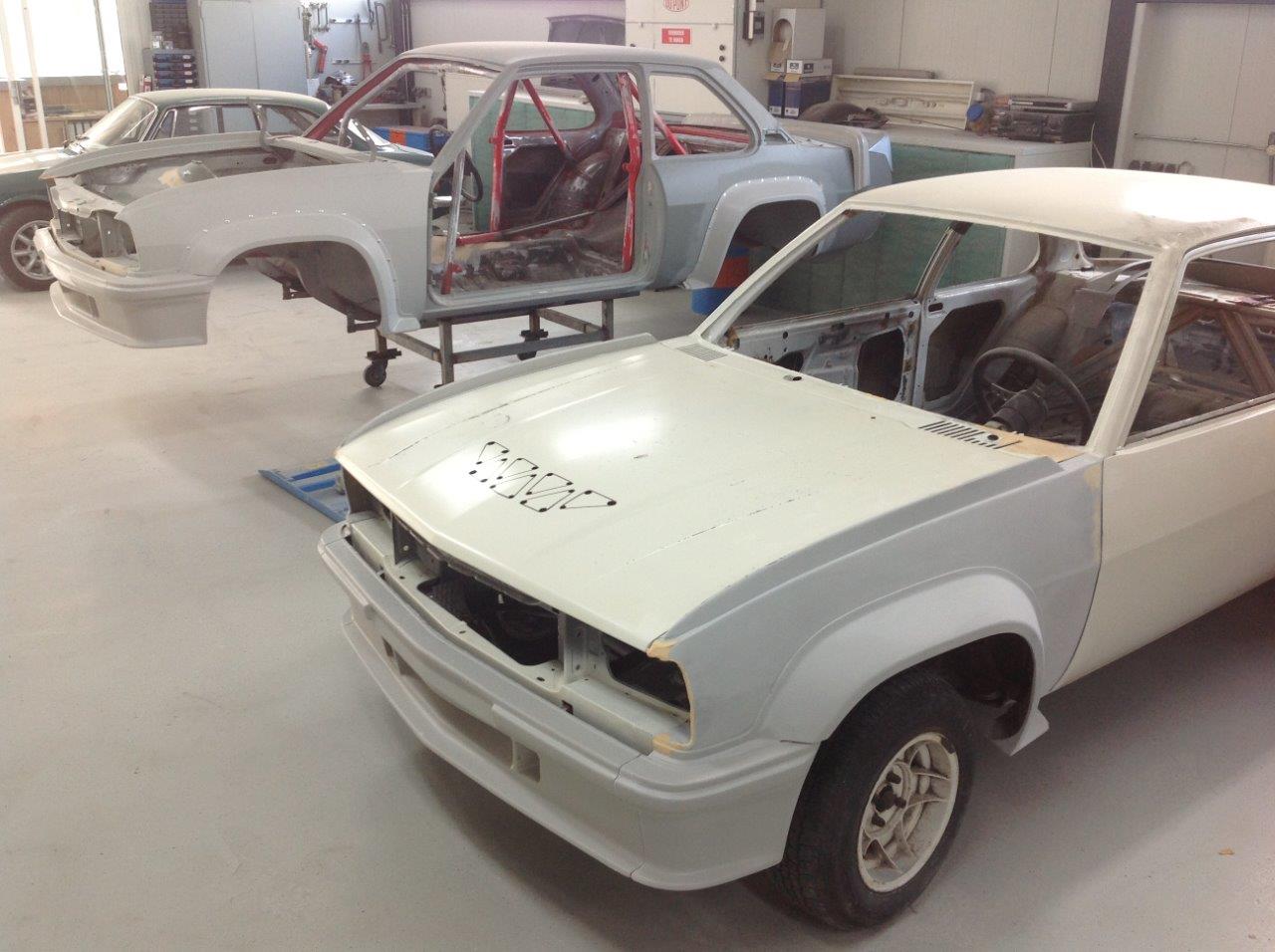 Opel Ascona B400 R14 (155)