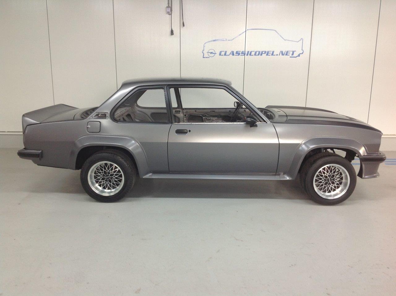 Opel Ascona B400 R14 (236)