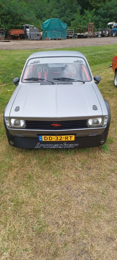 opelkadettcbreed01217-10-134