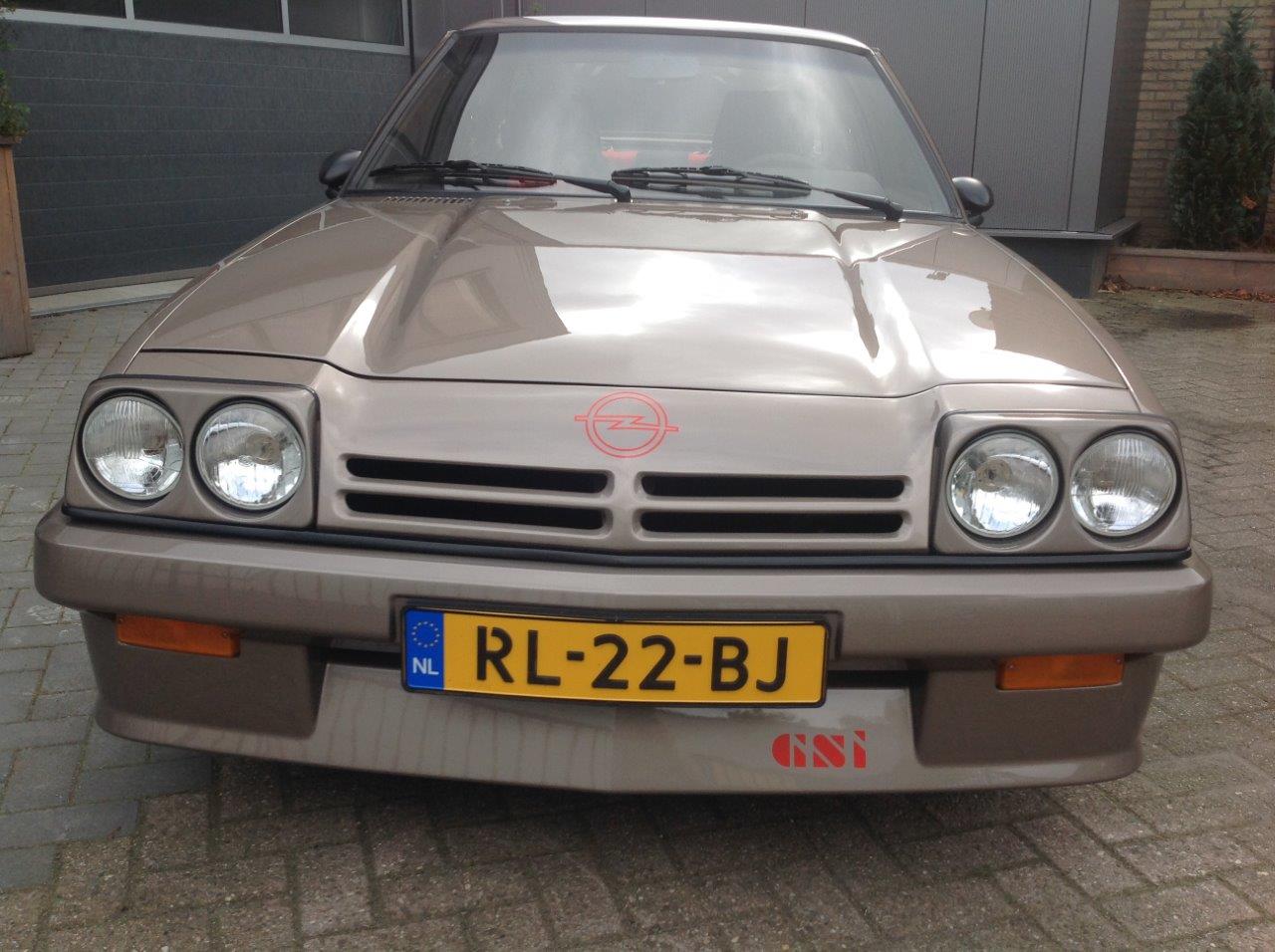 opel manta b gsi exclusive nr2 (223)