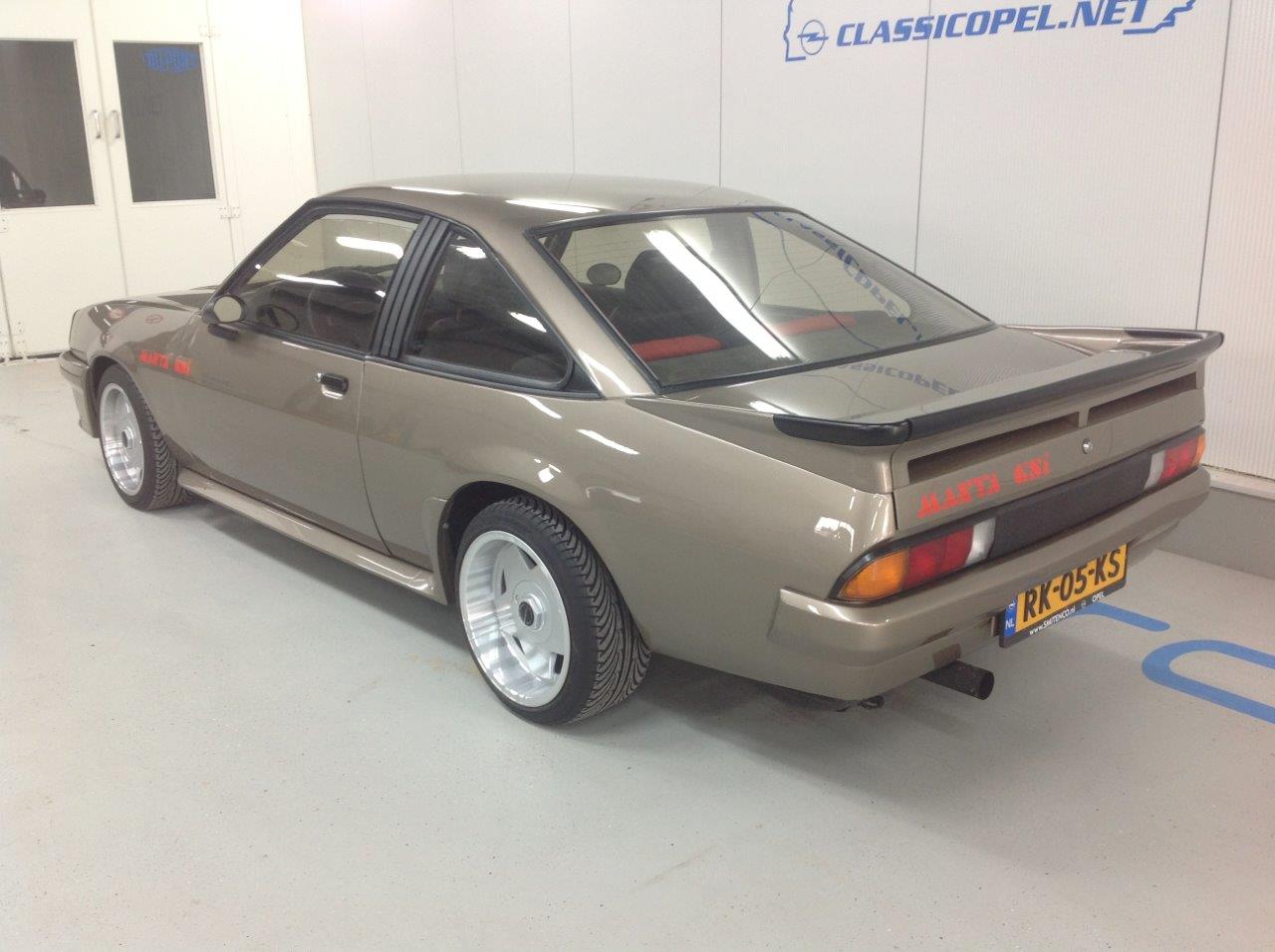 Opel Manta B GSi exclusive (213)