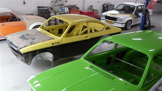 opelkadettgtegeelzwart-3